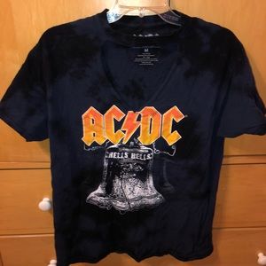 BAND TEE CUT OUT AC/DC